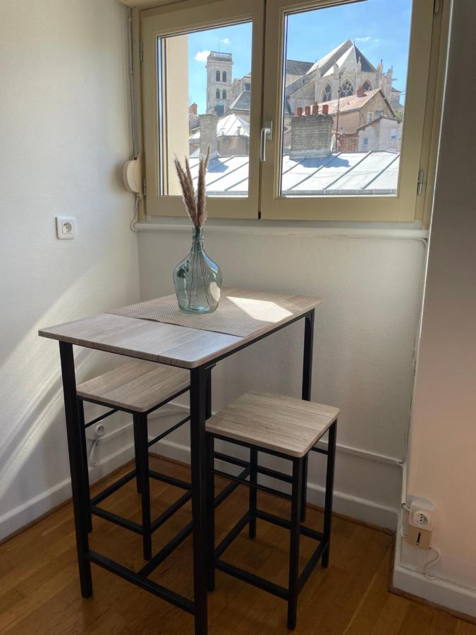 Sur Les Toits Verdunois Appartement Buitenkant foto